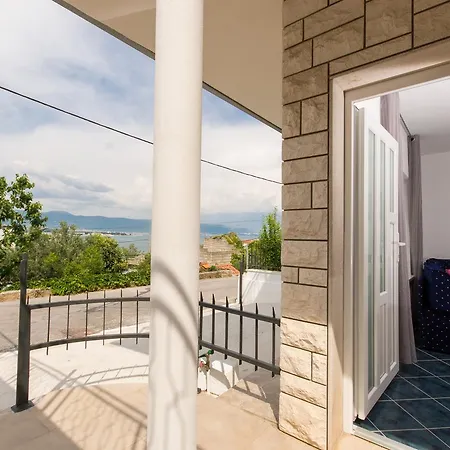 Ferienhaus Holiday Chill Trogir